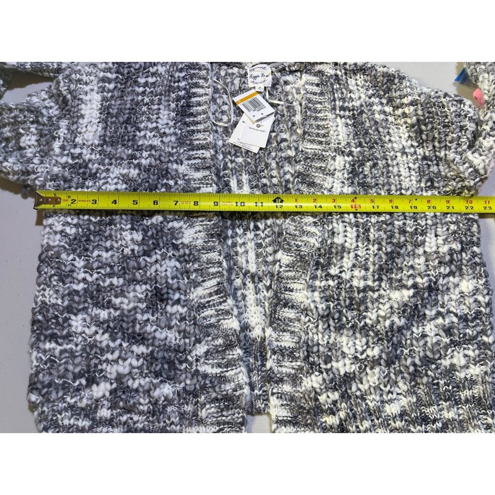 Hippie Rose White Gray Combo Knit Cardigan Sweater Small - Picture 3 of 13